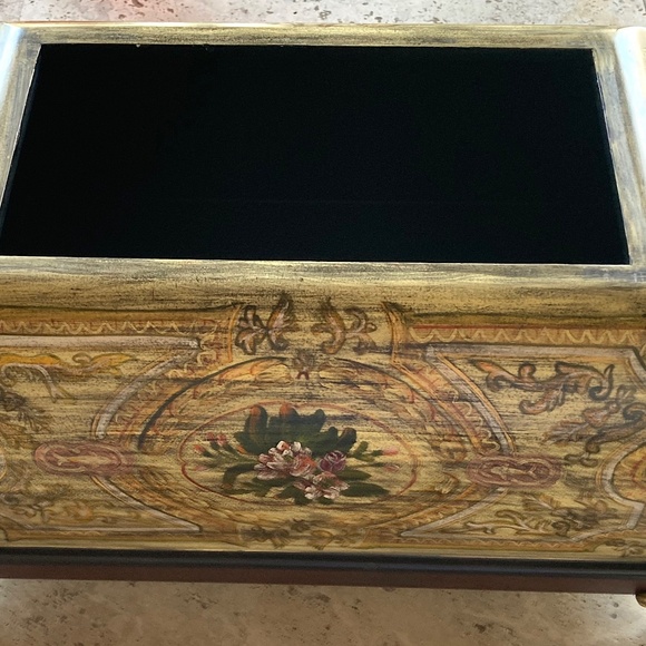 Castilian Imports Decorative Box 9958 Thick Wood w/ Koi Fish Handle Brass Legs - Picture 13 of 13